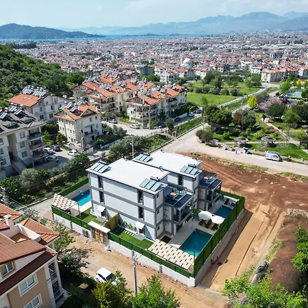 Akar Villalari Βίλα Φετιγιέ